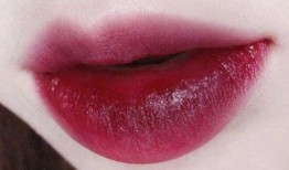 娱乐圈口红爆料,揭秘明星们的秘密彩妆神器